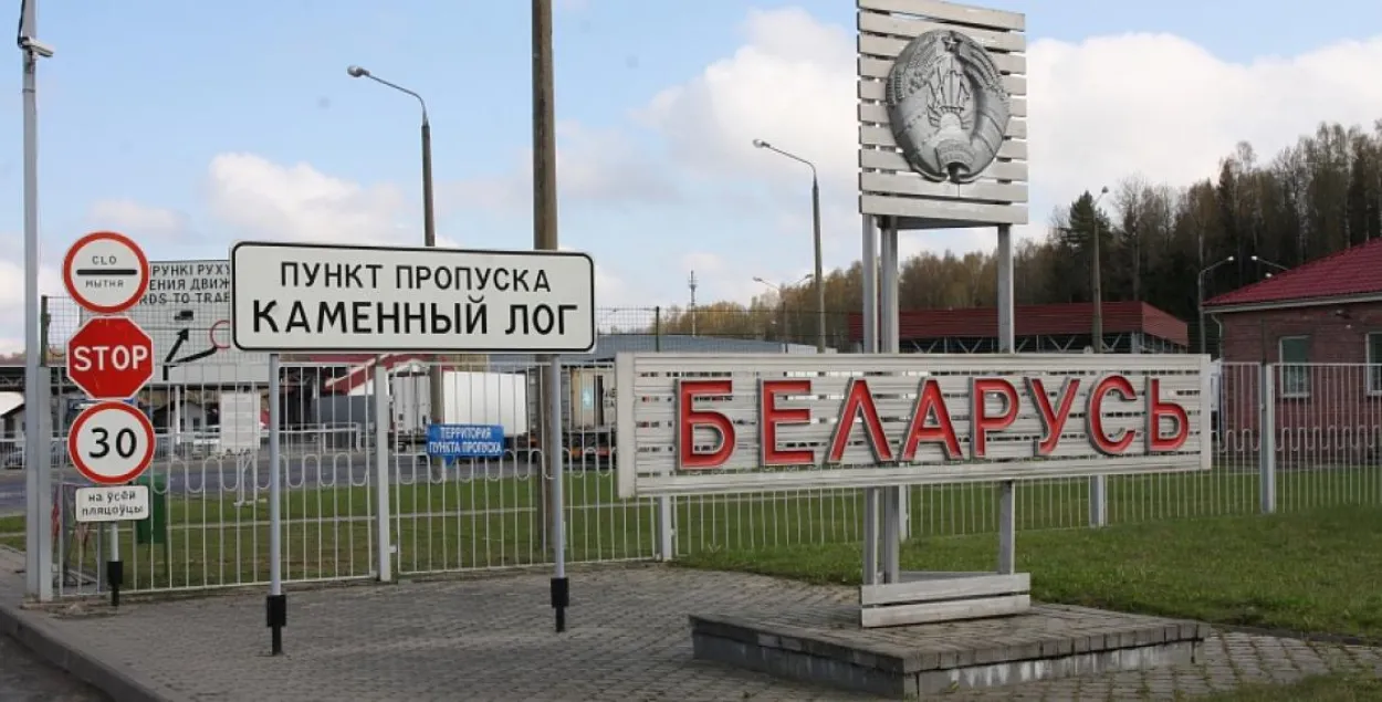 Выезда из Беларуси ожидает больше тысячи фур