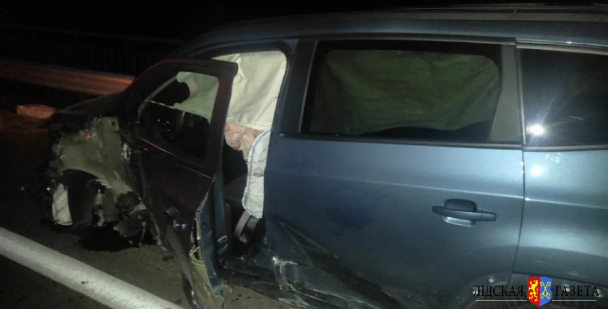 У Лідскім раёне мужчына на Chevrolet чхнуў за рулём і ўрэзаўся ў фуру (фота)