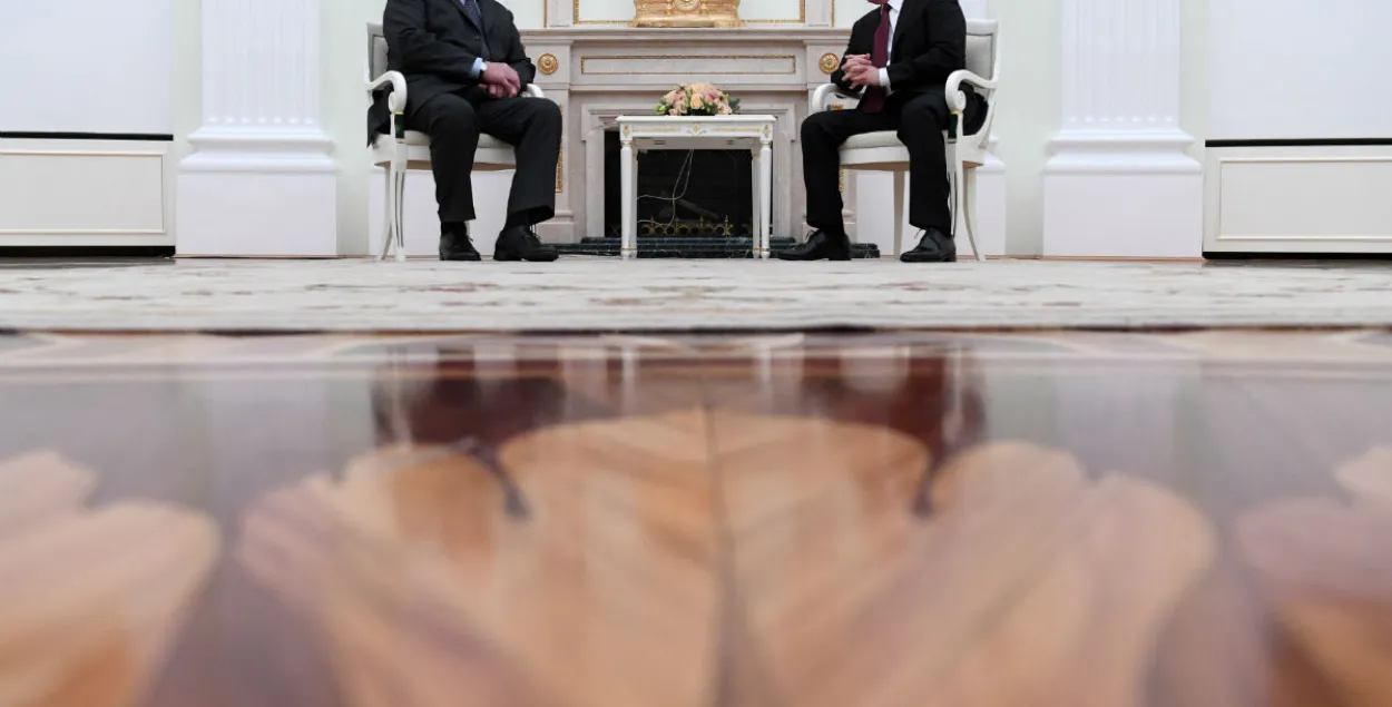 Лукашэнка: Беларусь падвергнутая сур'ёзнай рэвізіі на прадмет суверэнітэту 