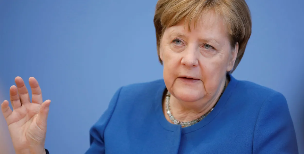 Прагноз Меркель: каранавірусам можа заразіцца 60-70% насельніцтва 