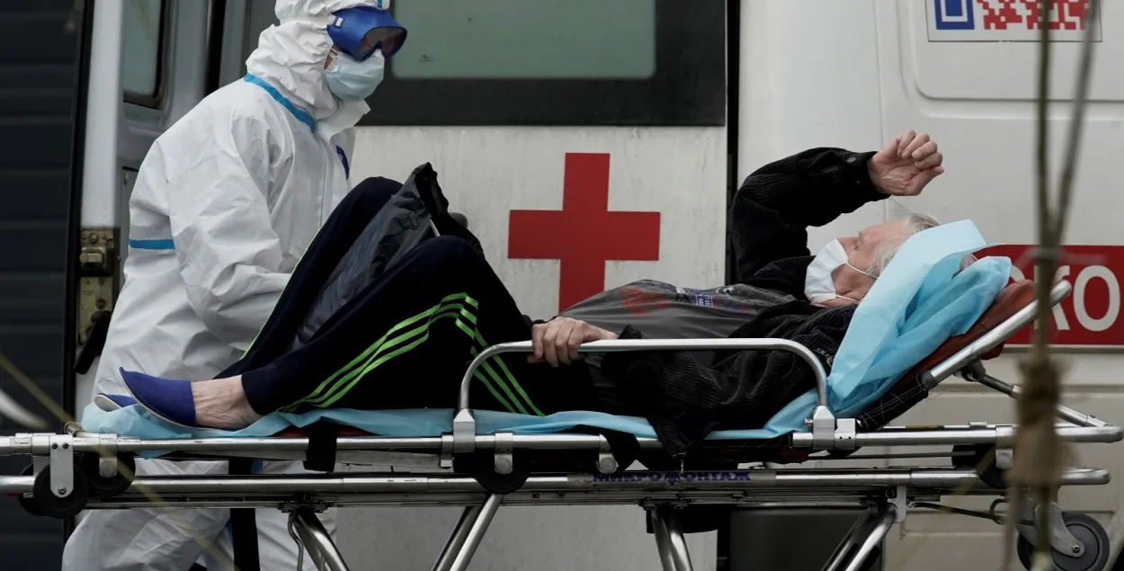 За последние сутки из больниц выписали более полутысячи человек / Reuters
