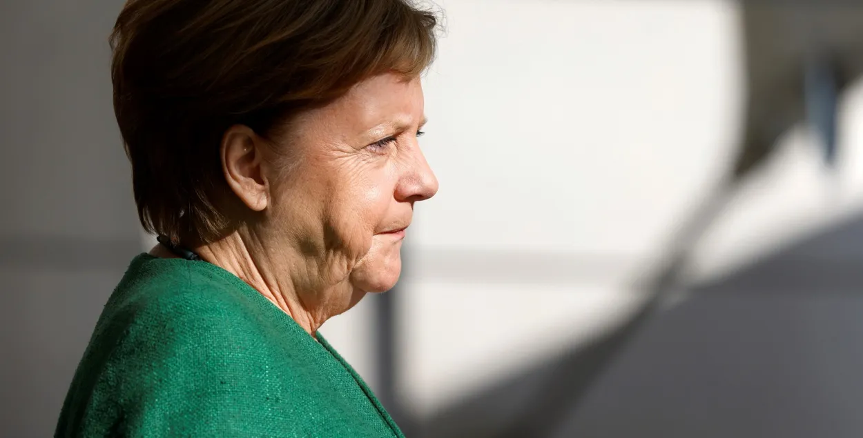 Der Spiegel: Меркель таемна наведвала ў бальніцы Навальнага