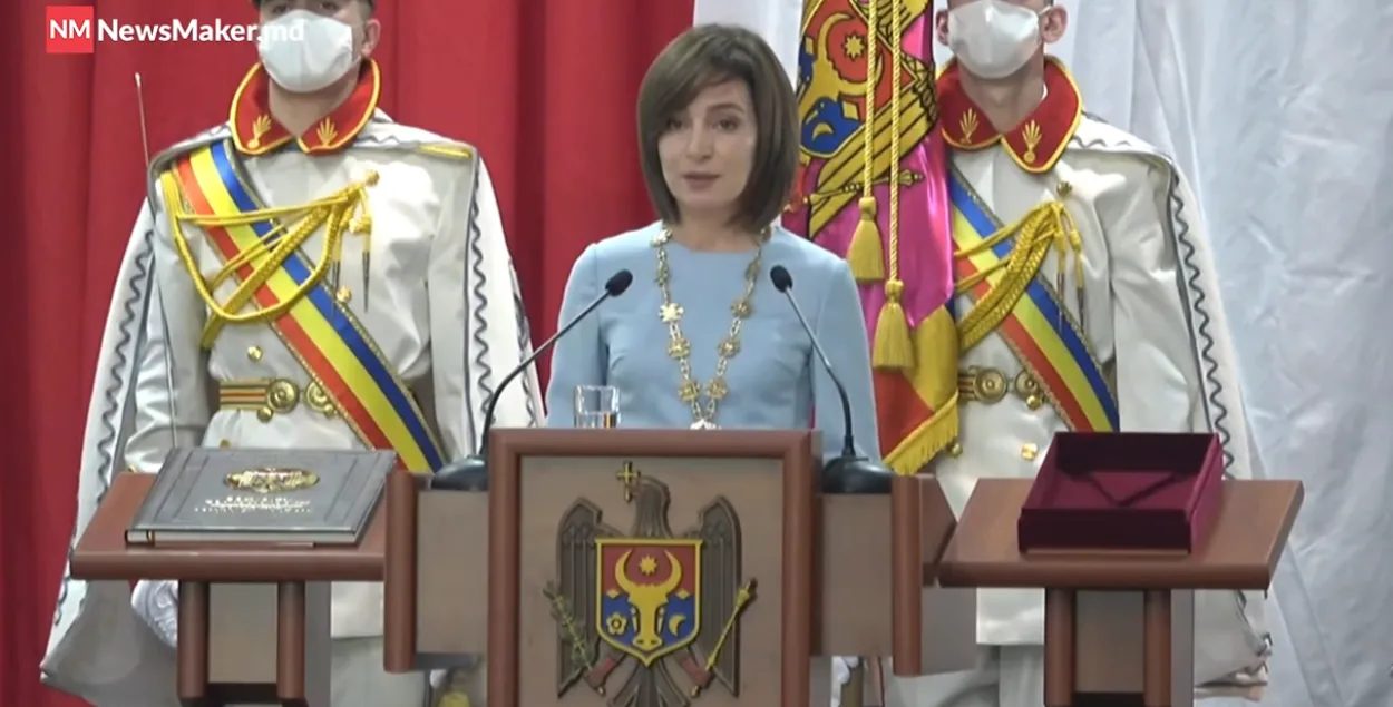 В Молдове вступила в должность новый президент — Майа Санду