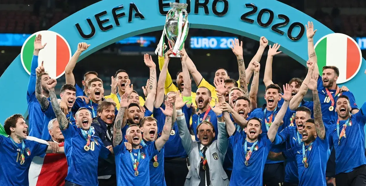 Футбольная зборная Італіі — чэмпіён Еўропы