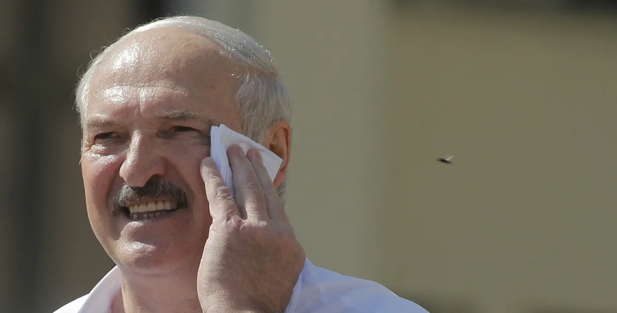 Александр Лукашенко и санкции / AP Photo
