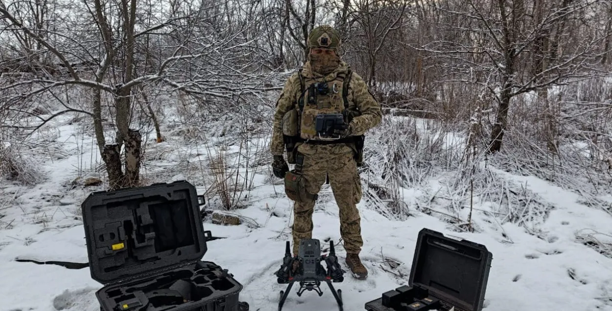 Дроны помогают украинским военным на фронте / https://www.facebook.com/mykhailofedorov.com.ua/
