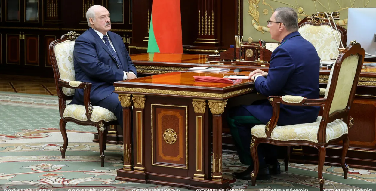 Генпрокурор на докладе у Александра Лукашенко / president.gov.by​