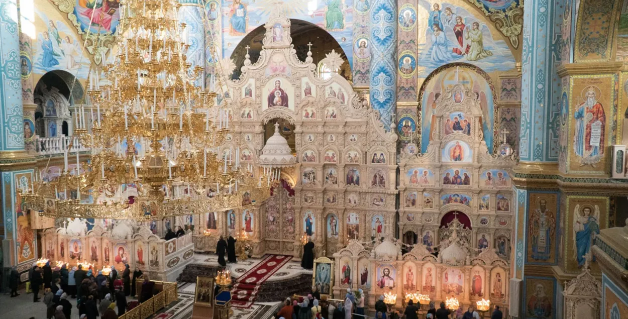 На миссионерской передовой: как православные церкви делят паству в Украине