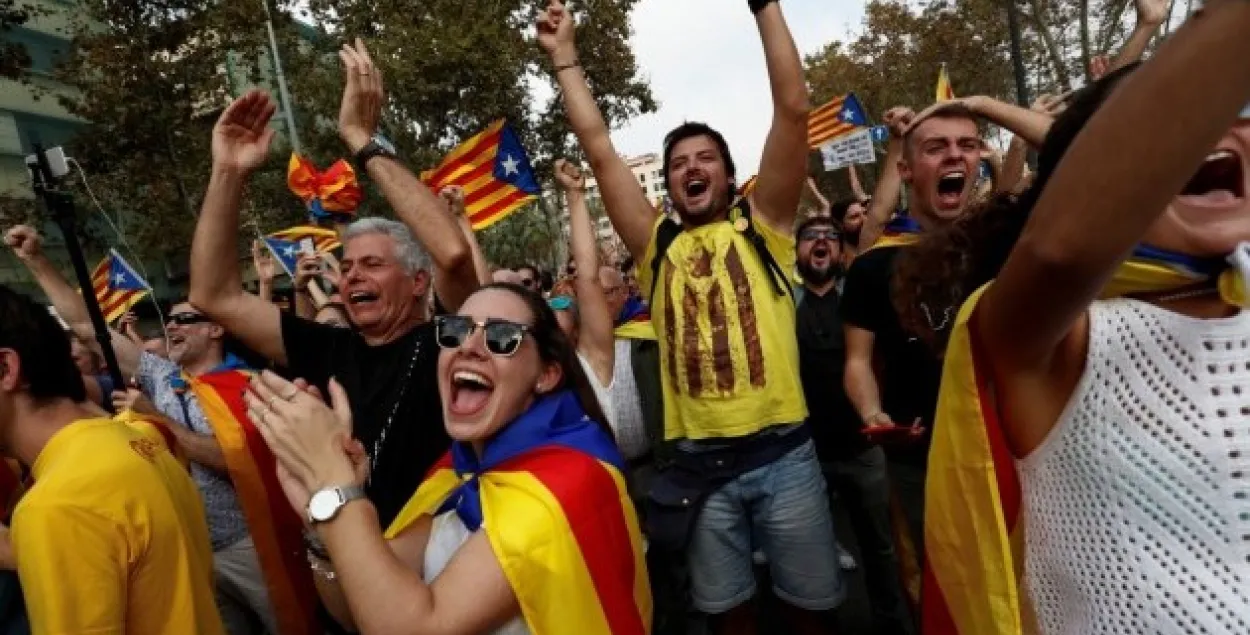 Парламент Каталоніі прагаласаваў за незалежнасць ад Іспаніі