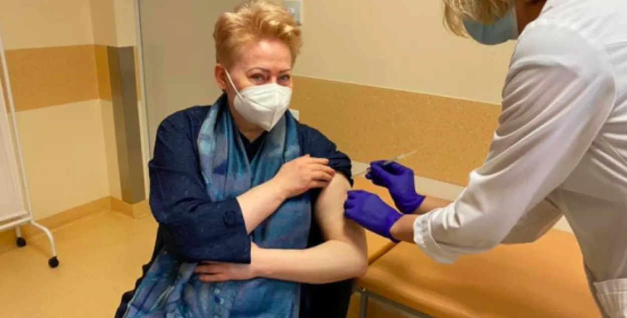 Литва может войти в топ-5 по вакцинации от COVID-19 в Европе