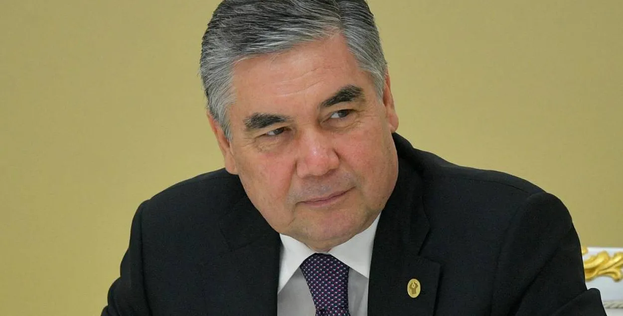 В Туркменистане президент решил "дать дорогу молодым руководителям"
