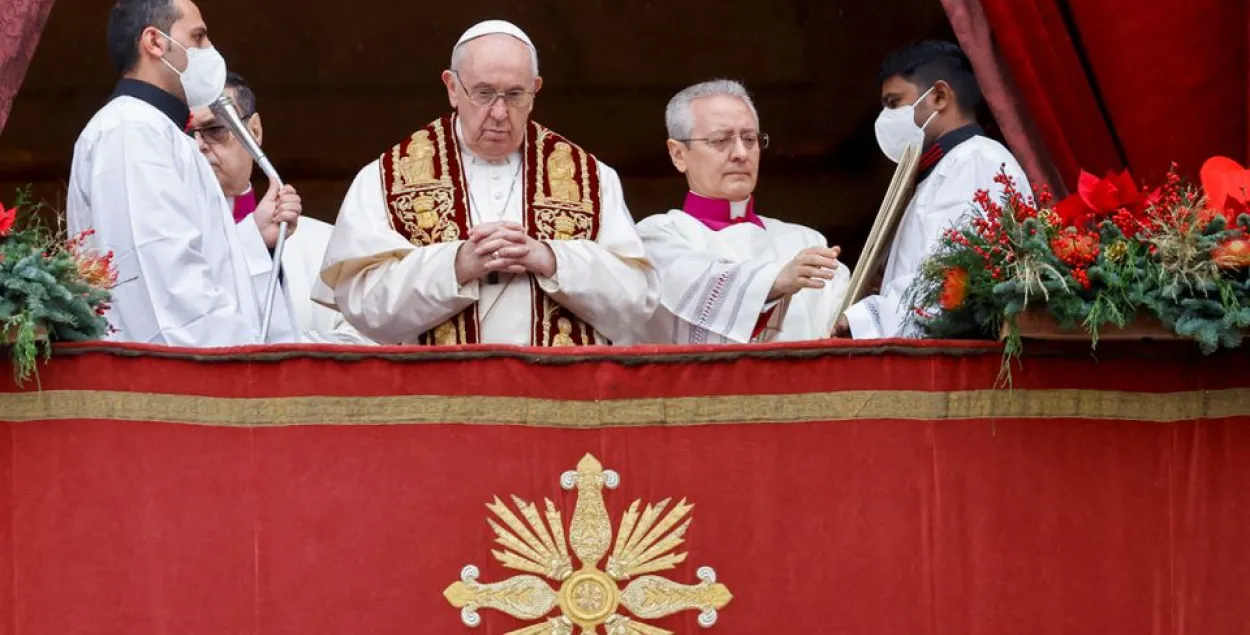 Мирный диалог и политзаключенные: о чём говорил Папа Римский на Рождество