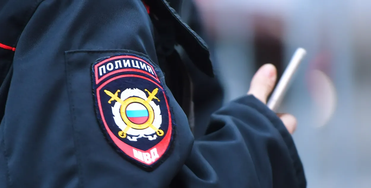 Полицейские проверили у белоруса документы и выяснили, что он в розыске / Иллюстративное фото ria.ru