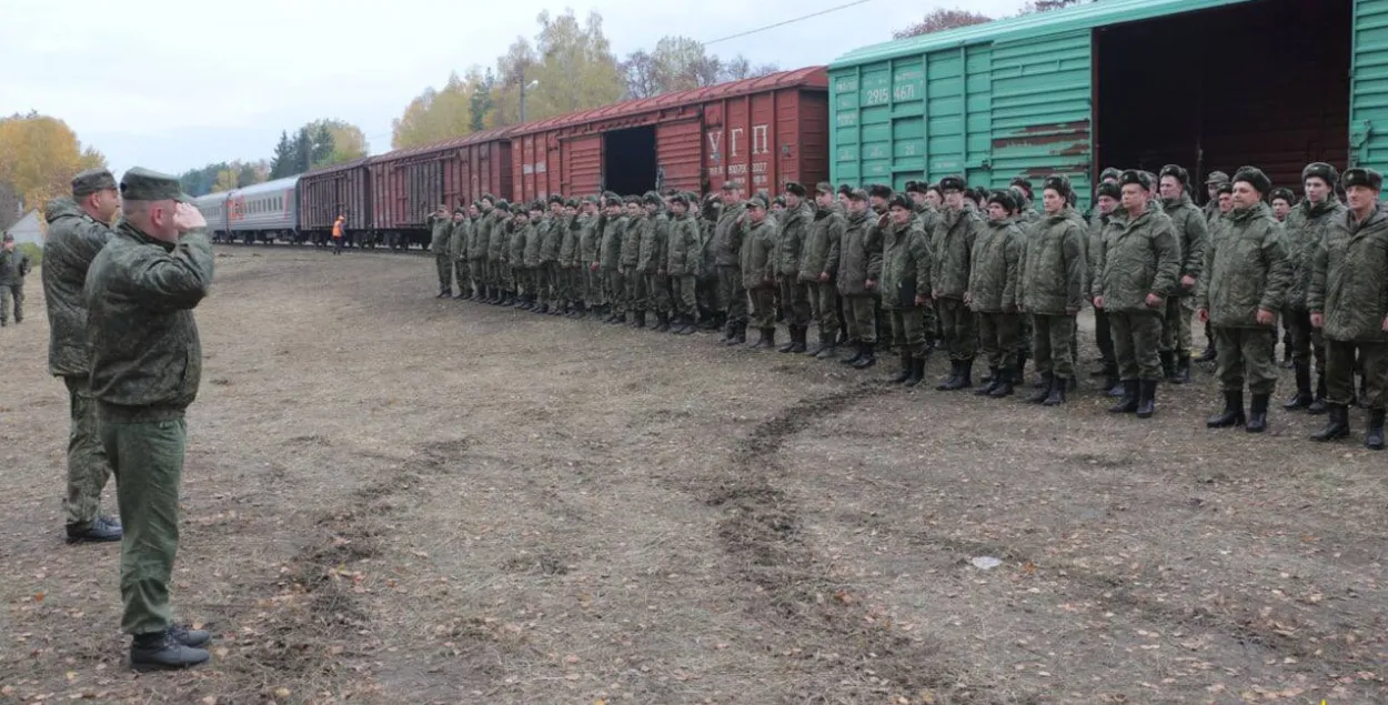 Расійскія вайскоўцы ў Беларусі / Ваяр
