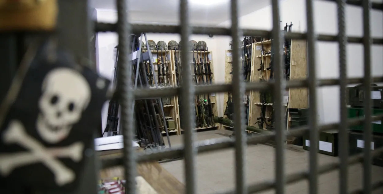 Стал ли восток Украины новым оружейным базаром