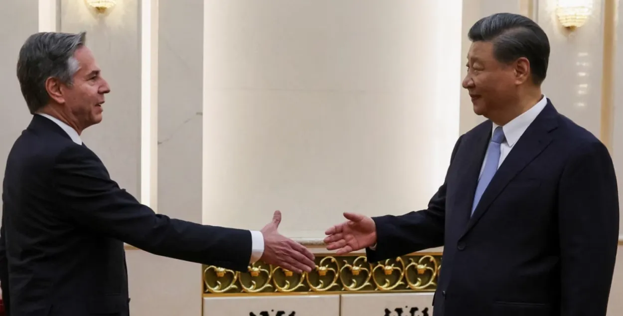 Энтони Блинкен и Си Цзиньпин. Встреча в Пекине / Reuters
