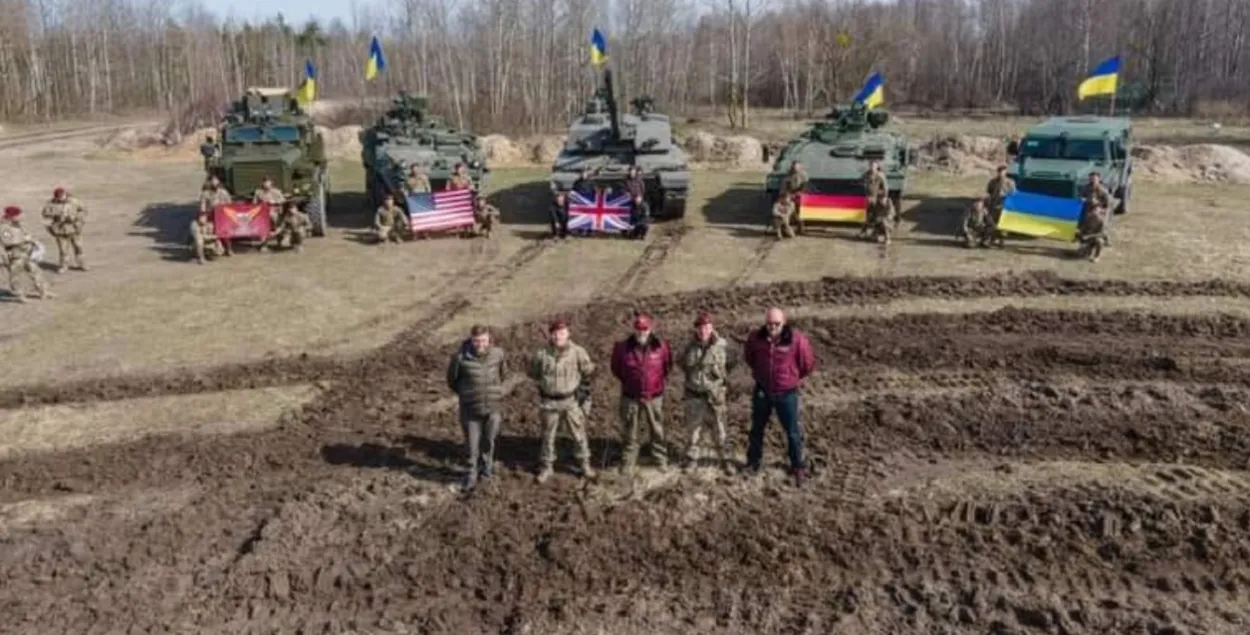 Появилось видео тест-драйва в Украине британского танка Challenger 2 |  Новости Беларуси | euroradio.fm