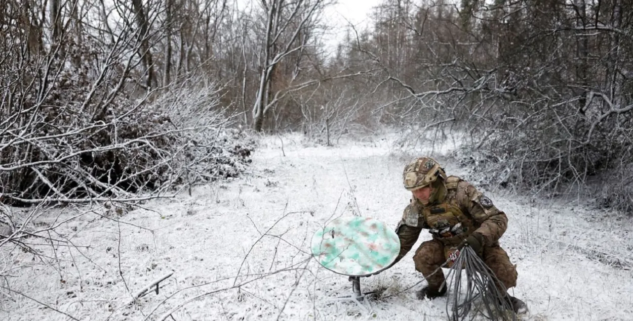 Использование Starlink на фронте в Украине, январь 2023-го / Reuters
