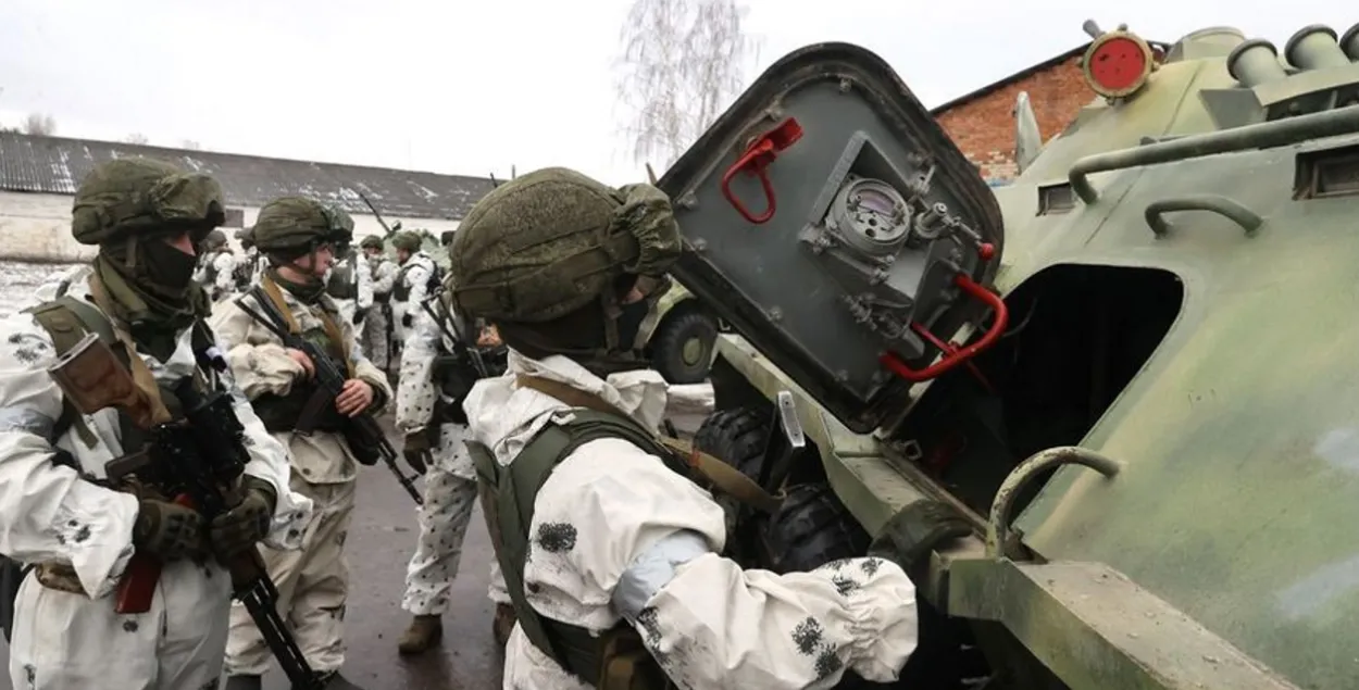 Сілавікі на "антытэрарыстычных вучэннях" / БЕЛТА
