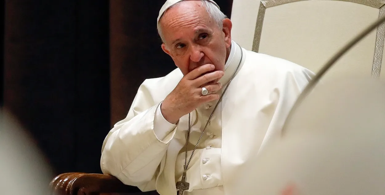 Папа Францішак выказаўся пра мігрантаў, якія знаходзяцца ў Беларусі