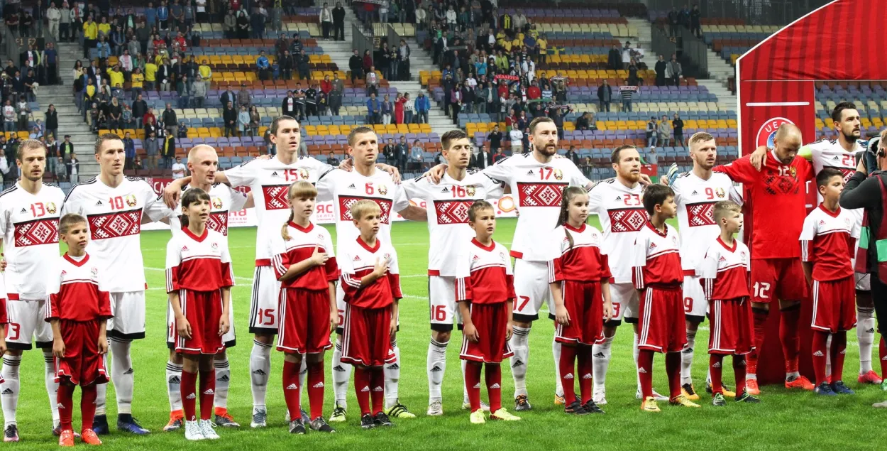 Як Беларусь можа закрыць знешні доўг за кошт зборнай Францыі па футболе