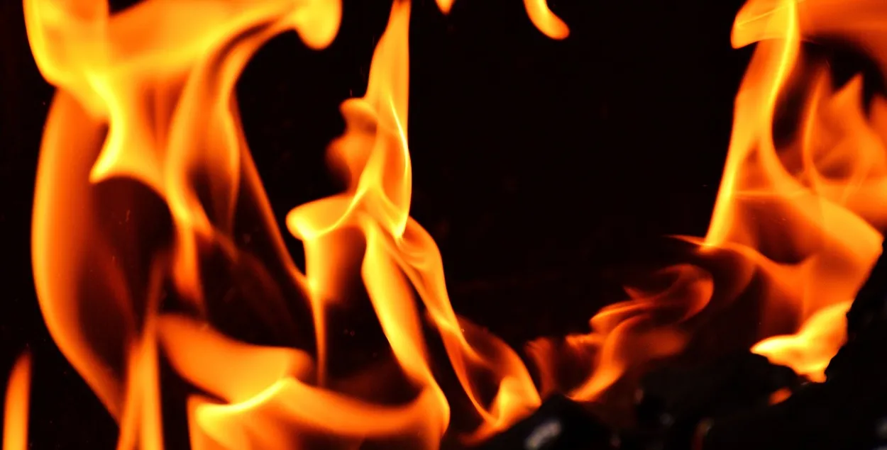 Каля 30 чалавек эвакуявалі на пажары ў аршанскім інтэрнаце