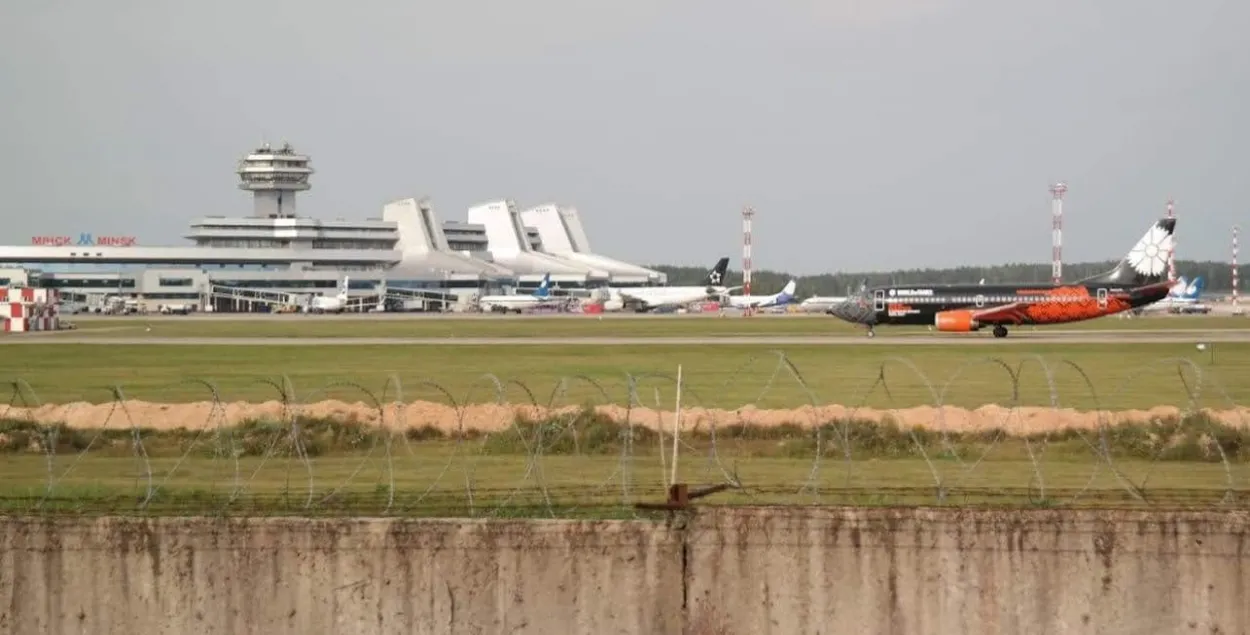 Литва предлагает объявить минский аэропорт зоной, свободной от полетов
