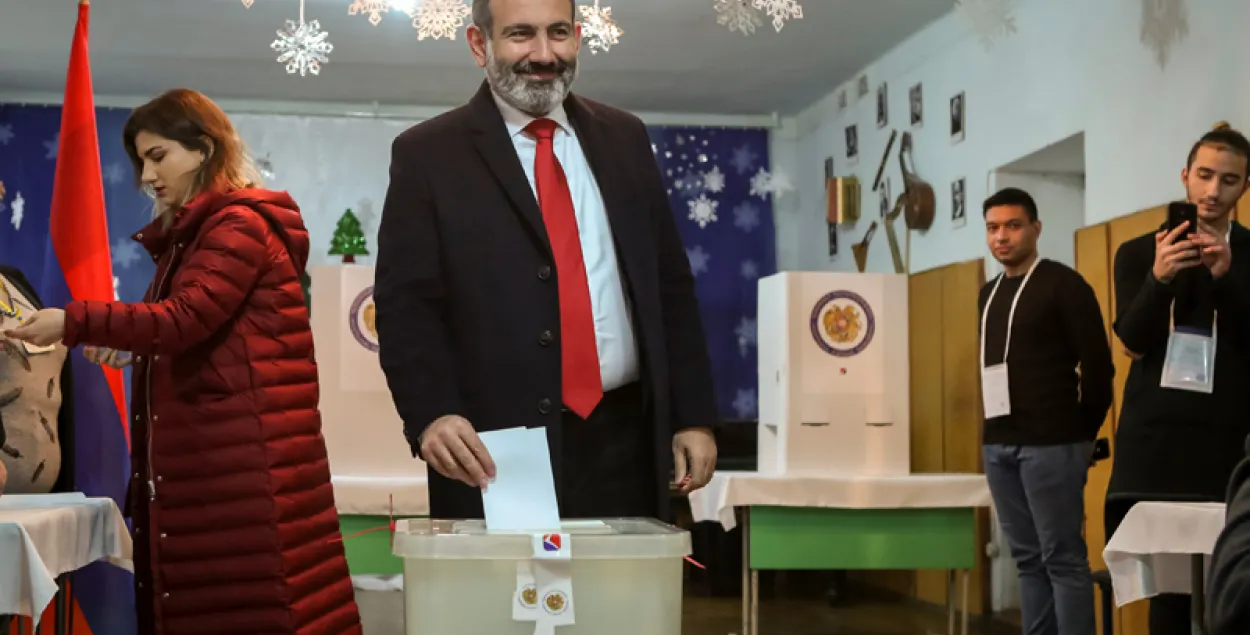 На парламенцкіх выбарах у Арменіі блок Пашыняна набраў 70%