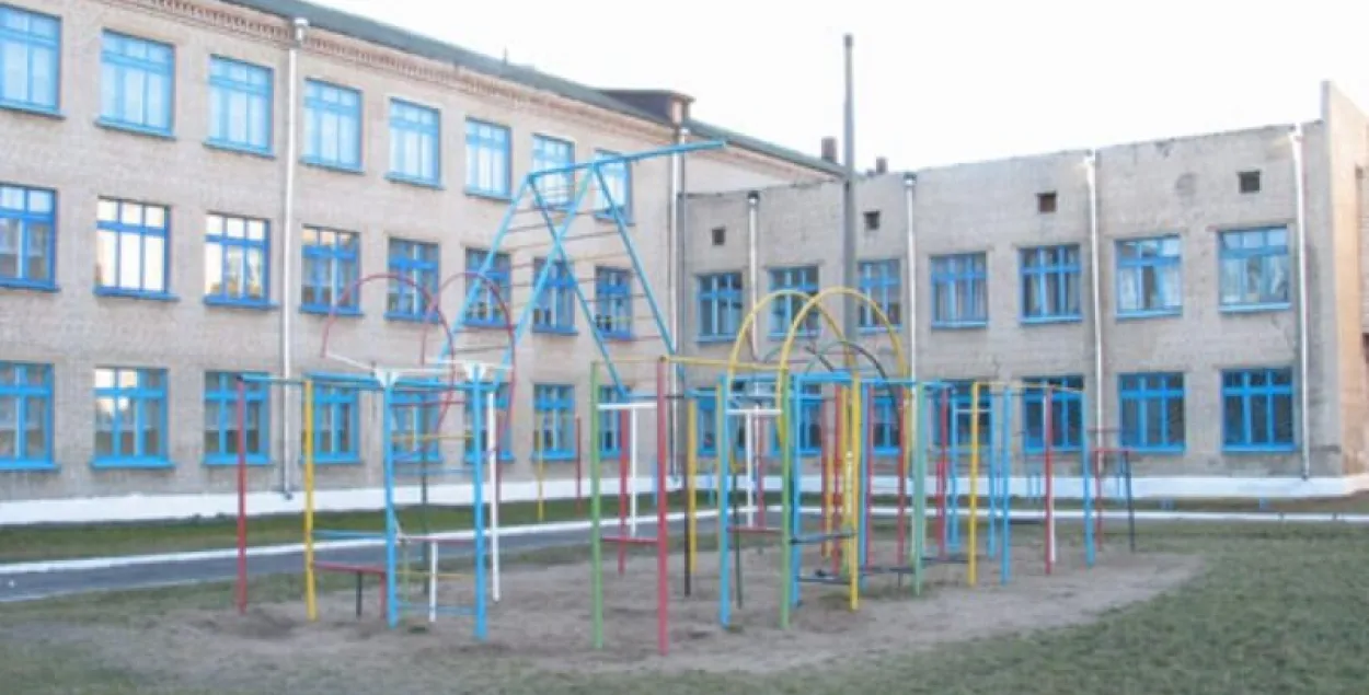 Здание школы №3 в Осиповичах, osipinfo.by