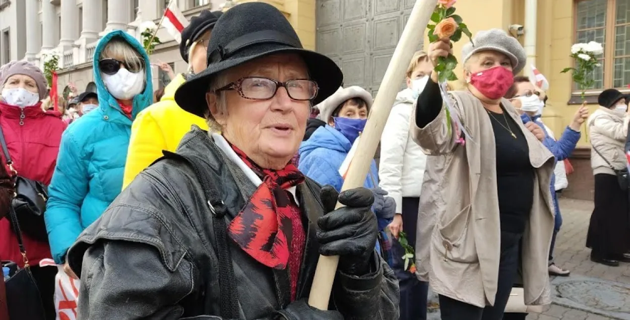 Нина Багинская на уличной акции в Минске / Еврорадио​