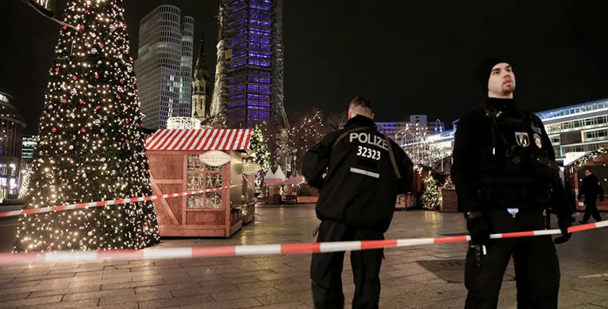 "Ісламская дзяржава" ўзяла адказнасць за напад на кірмаш у Берліне