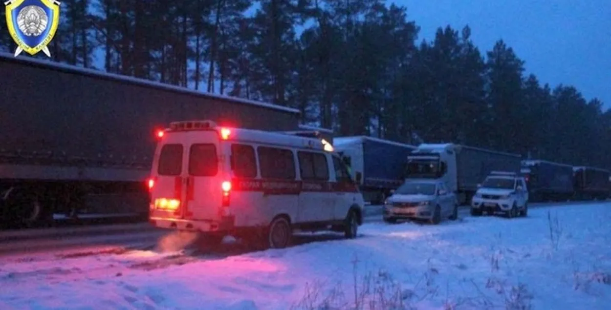 В Гродненской области в очереди на границе умер дальнобойщик