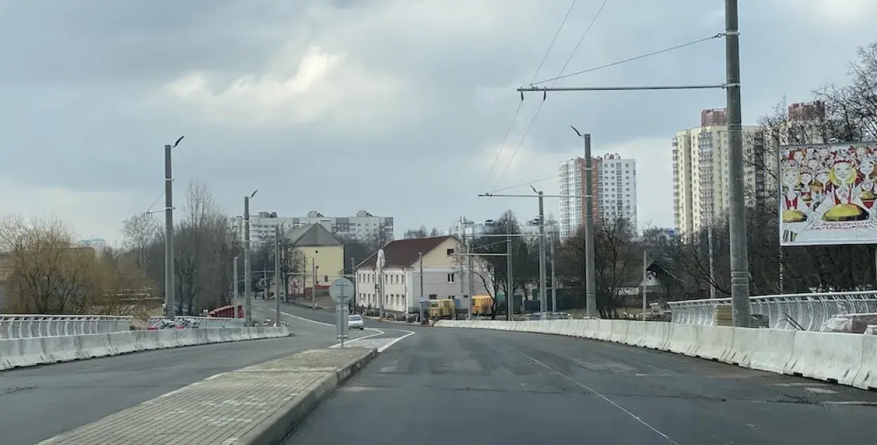 В Минске открыли после ремонта мост на Железнодорожной