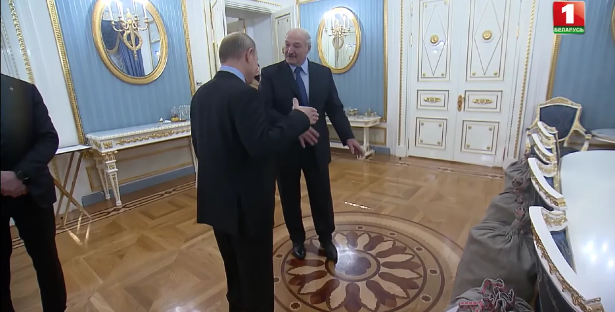 “Что ещё Белоруссия может подарить?” — как Путин принял картошку от Лукашенко