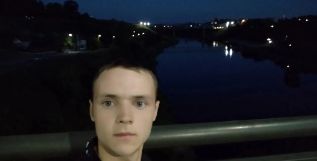В Гродно совершил суицид 20-летний сержант, он связан с другим самоубийством