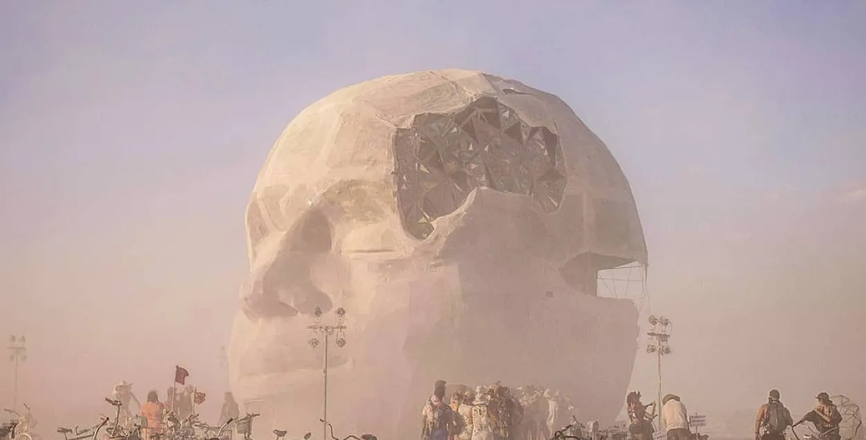 “Довериться потоку и стать им”: Burning Man 2019 глазами белорусов