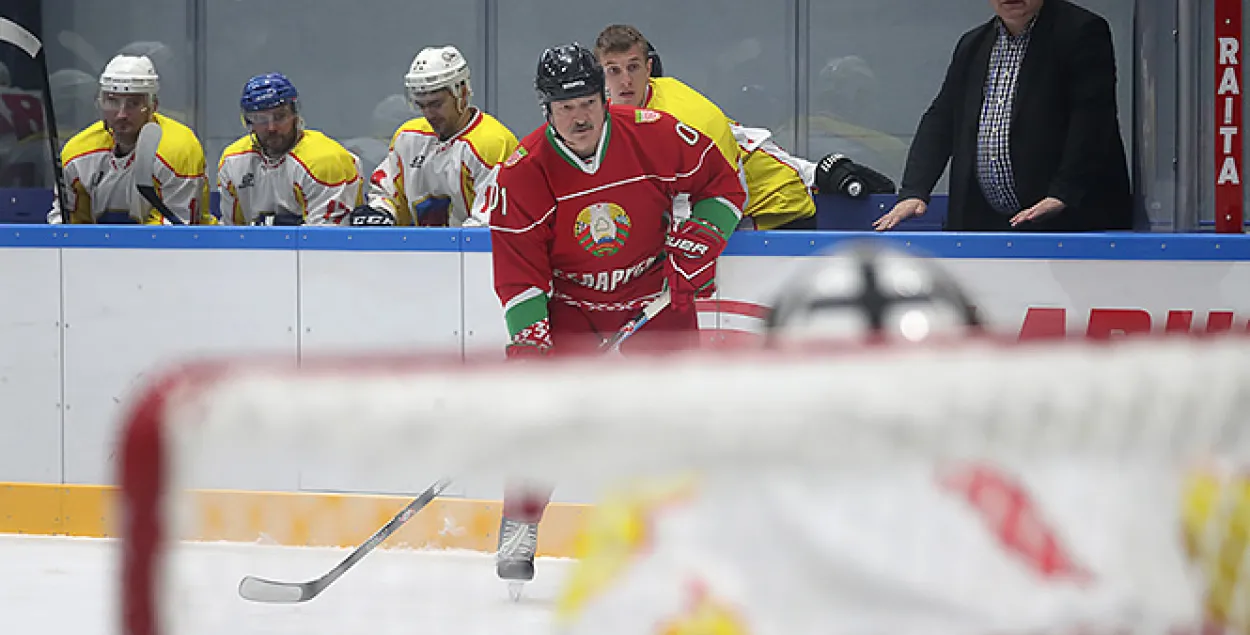 Европарламентарии хотят перенести чемпионат мира по хоккею из Беларуси / president.gov.by​