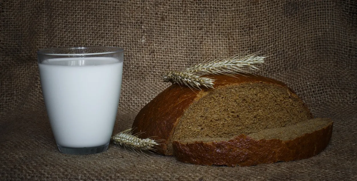 Расія: Беларусь не пускае расійскі хлеб і дэмпінгуе малочнай прадукцыяй