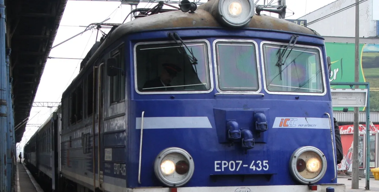 Польша не спешит возобновлять движение пассажирских поездов в Беларусь / newspix.pl
