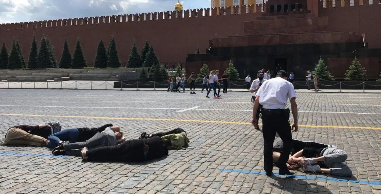 Задержание на Красной площади / tvrain.ru​