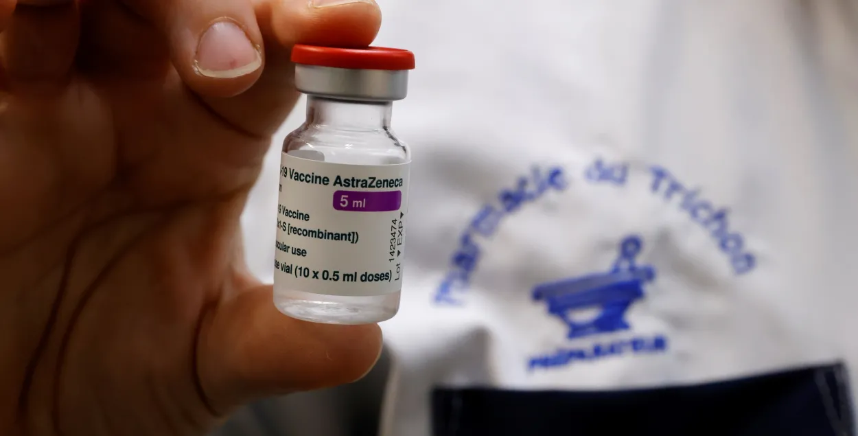 Страны ЕС отказываются от применения британско-шведской вакцины AstraZeneca  