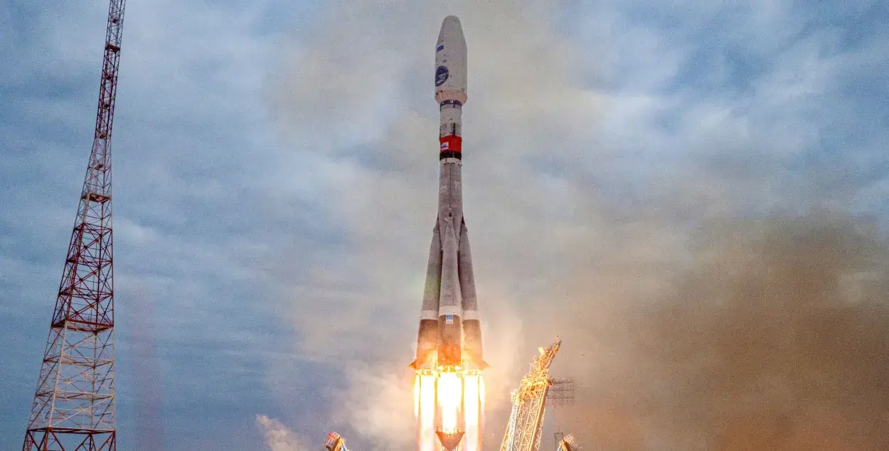 Запуск ракеты с лунным модулем "Луна-25" / Роскосмос