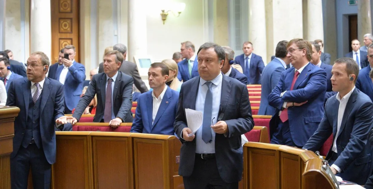 Верховная Рада Украины приняла законопроект о языке. К нему есть вопросы