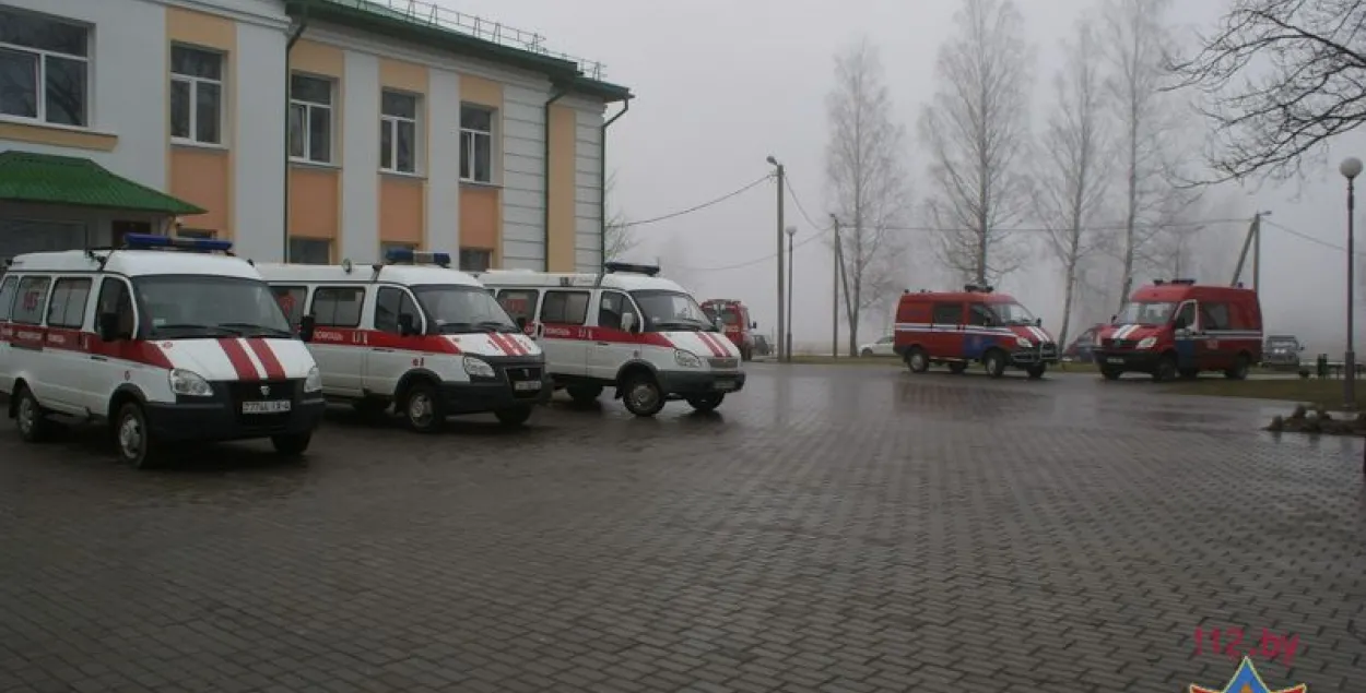 Вучні школы, дзе адбылося масавае атручэнне, будуць вучыцца ў Сапоцкіне