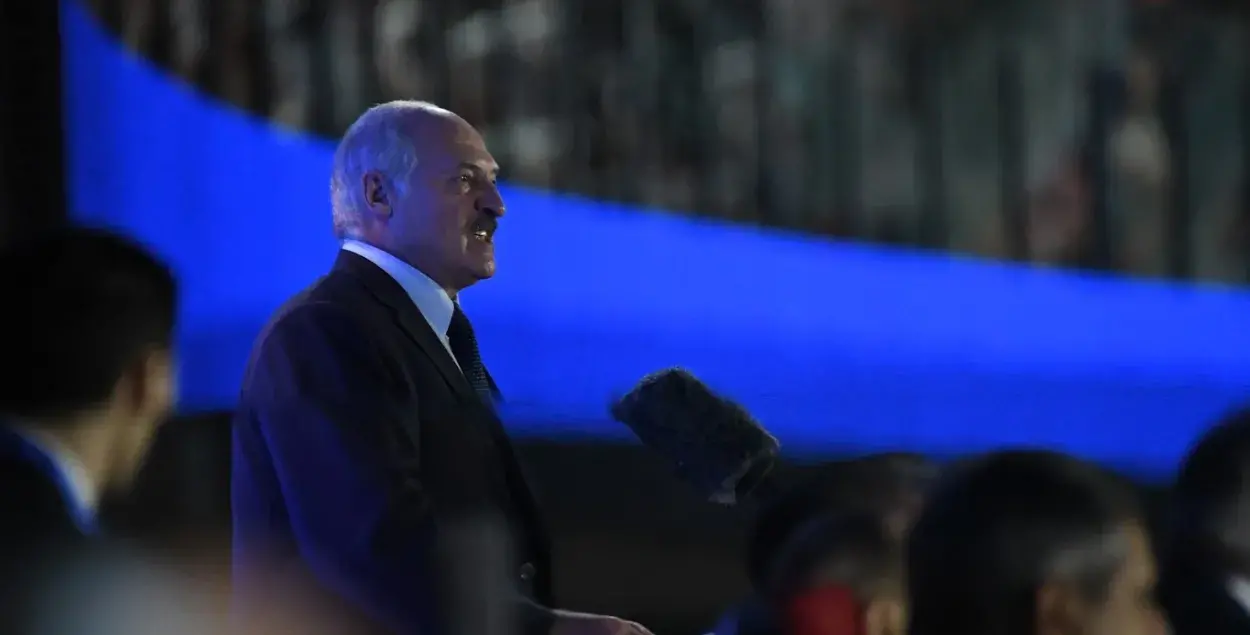 Лукашенко: "Если вы снова захотите услышать тишину, приезжайте к нам в Беларусь"