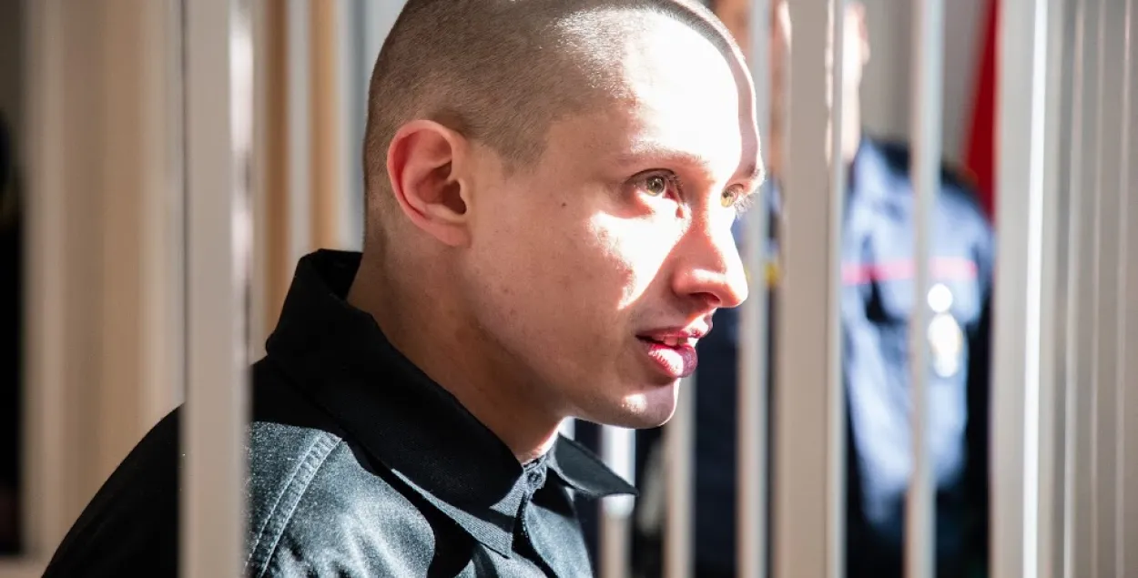 В Минске продолжается суд над анархистом Дмитрием Полиенко