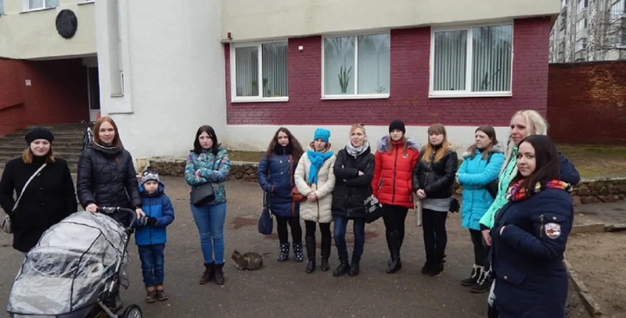 Сотрудницы&nbsp;"Базиса", которым задерживают деньги