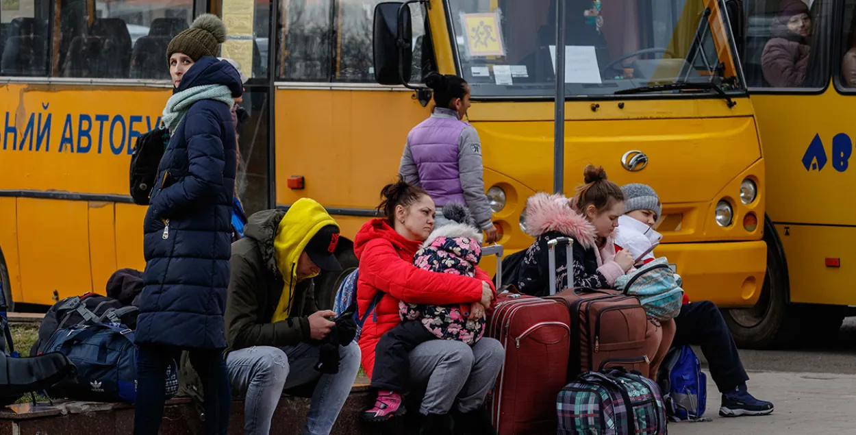 Украинские беженцы / УНИАН