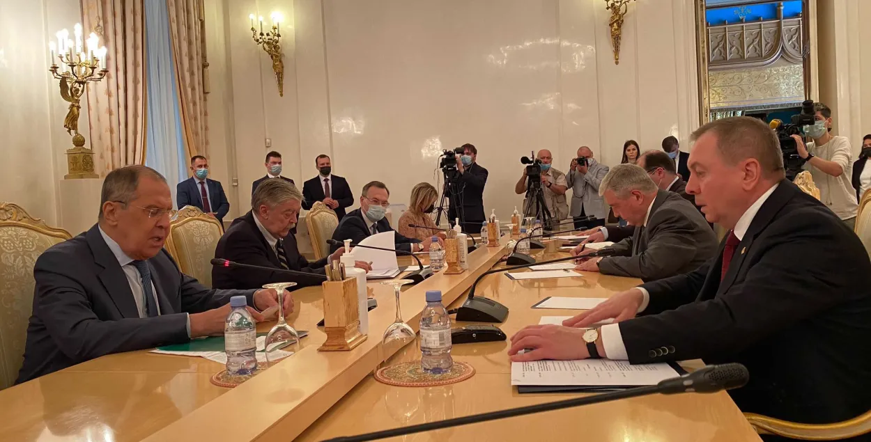 Сергей Лавров и Владимир Макей на переговорах в Москве / twitter.com/BelarusMID​