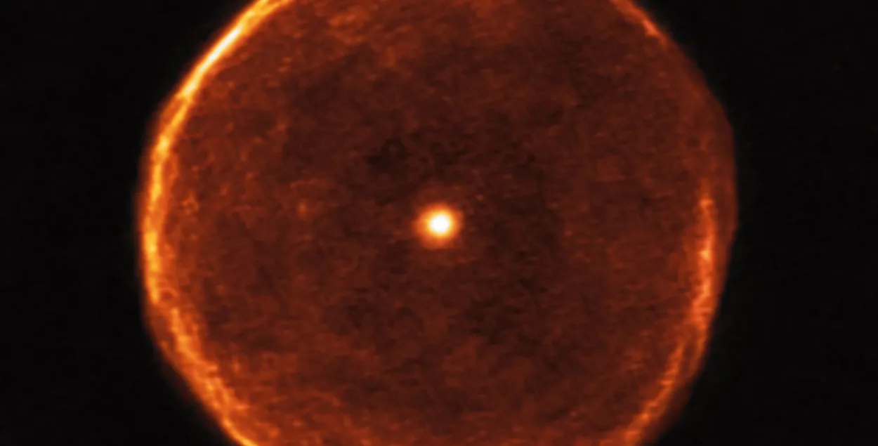 Еўрапейскія астраномы зафіксавалі гіганцкае касмічнае вока (фота, відэа)